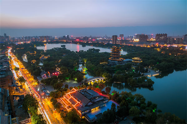 戰(zhàn)略規(guī)劃總落空？濟(jì)南戰(zhàn)略咨詢公司如何讓目標(biāo)落地有跡可循？