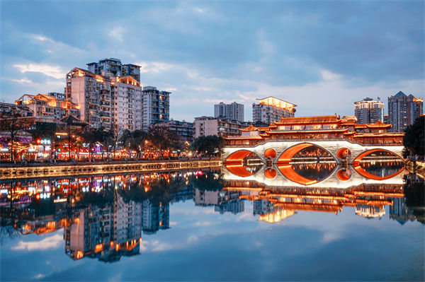 2025年新一線城市名單發(fā)布，對(duì)企業(yè)文化的啟示有？