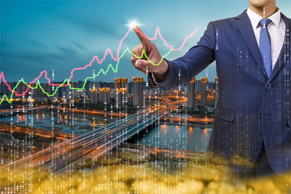 市場(chǎng)瞬息萬(wàn)變，企業(yè)戰(zhàn)略該如何靈活調(diào)整以搶占先機(jī)？