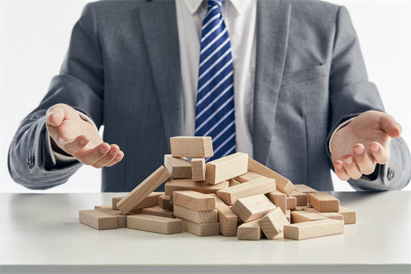 企業(yè)的績效層層加碼，是激發(fā)斗志還是逼走人才？
